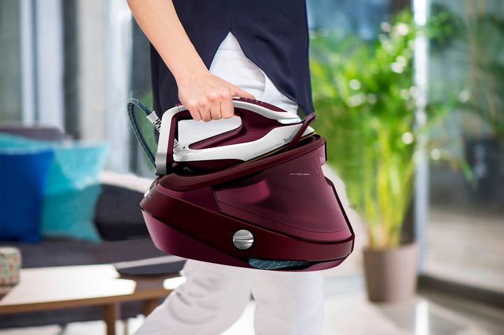 Produktbild Tefal Pro Express Vision GV9810 (3000 W, 680 g/min)