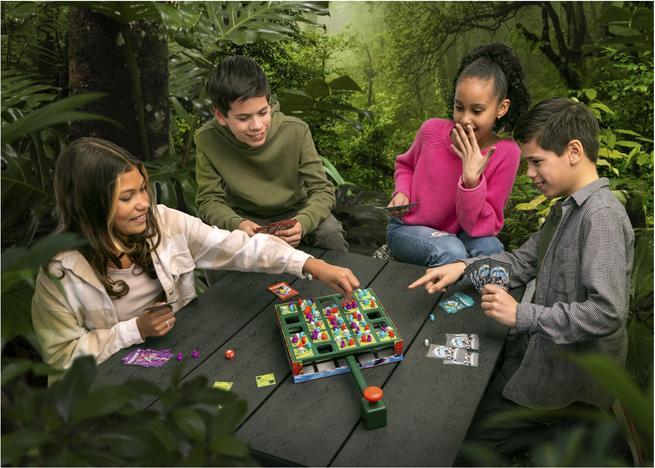 Actual product image Identity games Battle Royal board game
