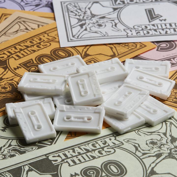 Actual product image Hasbro Monopoly Stranger (Italian)