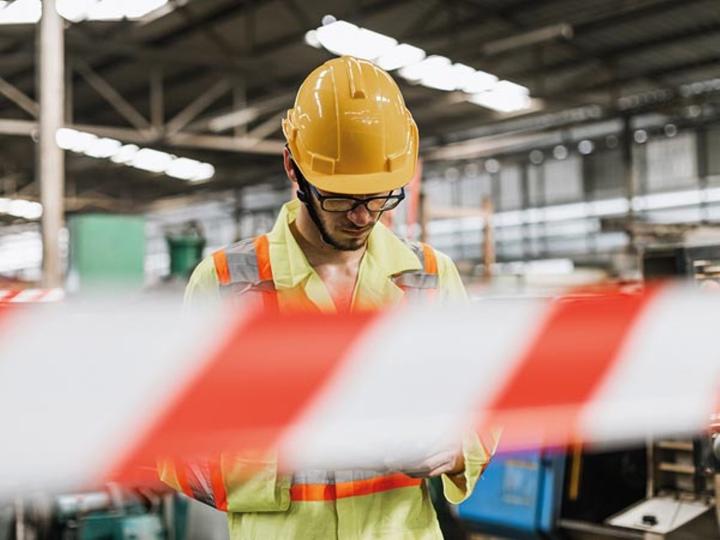 Produktbild Perel Rotes/weisses Sicherheitsband - 100 m - Abroller