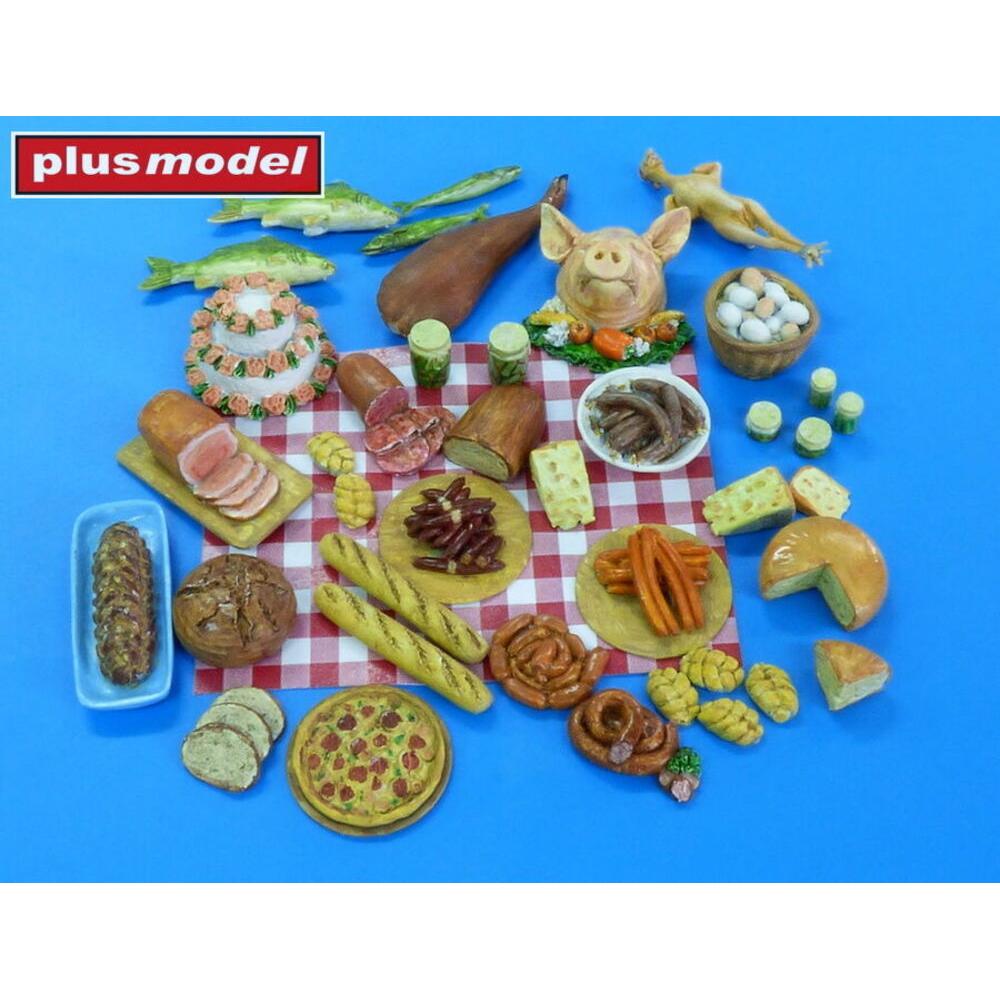 Plus Model Food II