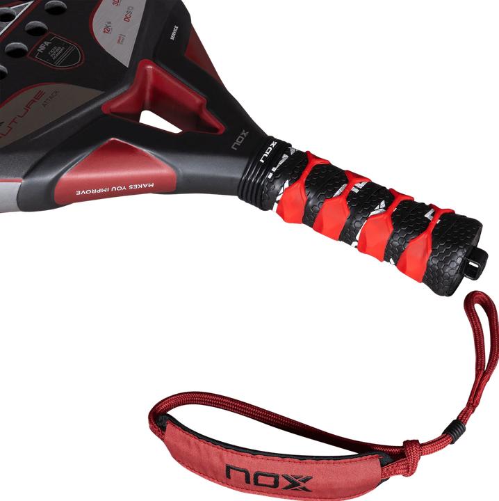 Produktbild Nox Future Attack 12K Alum Padelschläger