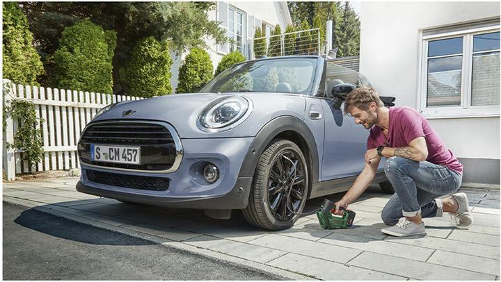 Actual product image Bosch Home & Garden Home and Garden Battery Air Compressor UniversalPump 18V 10.3 bar (10.30 bar)