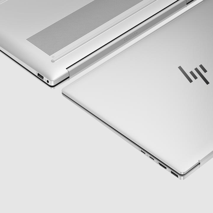 Actual product image HP Pavilion Plus 14" WQXGA 120Hz IPS Ryzen 5 7540U 16GB/1TB SSD Win11 14-ey0059ng - A71RCEA#ABD (14", 16 GB, 1000 GB, DE)