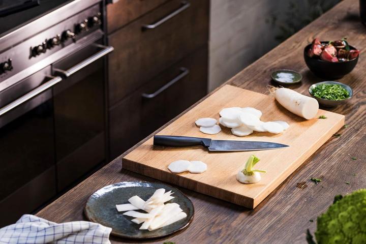 Produktbild Fiskars Hard Edge Large cook's peilis (20 cm)