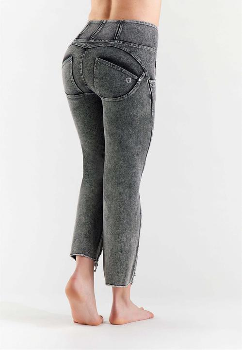 Actual product image Freddy WR.UP® SNUG Shaping Pants 7/8 WRUPSNUG14HF211 (M)