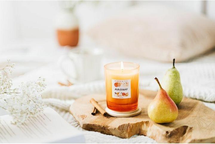 Produktbild Ava & May Duftkerze Pumpkin pie (180 g)
