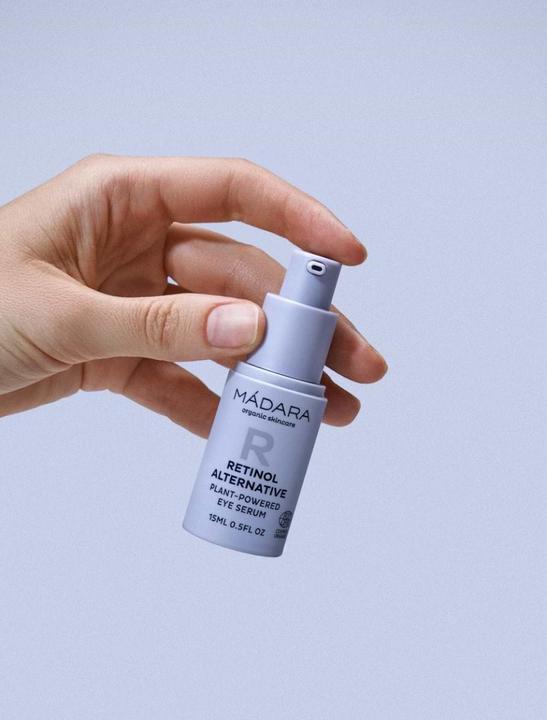 Produktbild Madara MDARA - Plant-powered eye serum Retinol Alternative (Plant-Powered Eye Serum) 15 ml (Augenpflege Serum, 15 ml, Tag)