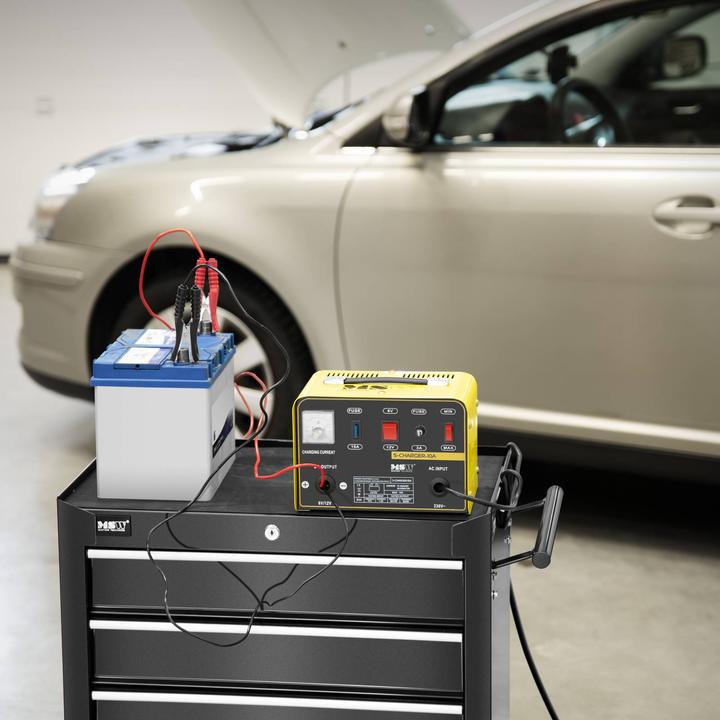 Actual product image MSW Heavy Duty Battery Charger - 6/12 V - 5/8 A (12V, 8 A)