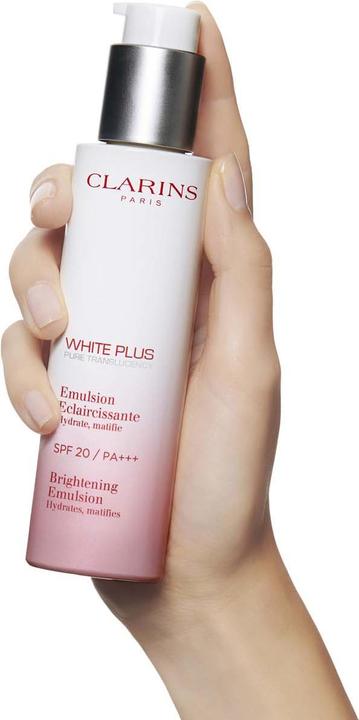Actual product image Clarins White PLUS emulsion ECLAIRCISSANTE SPF20 75ml (75 ml, Face toner, SPF 20)