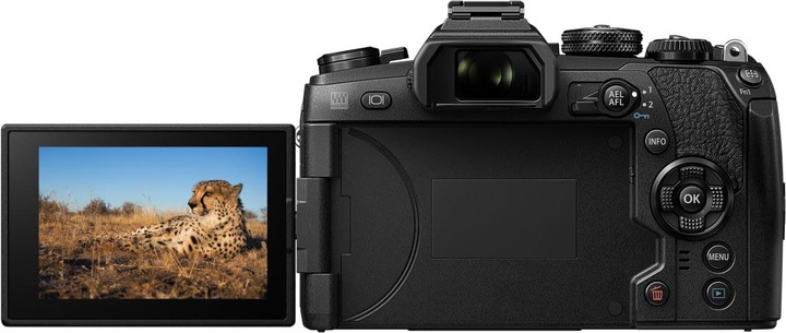 Produktbild Olympus OM-D E-M1 Mark II Kit (12 - 40 mm, 20.40 Mpx, Micro Four Thirds)