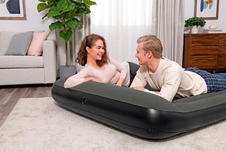 Actual product image Bestway TriTech™ double air bed 203 x 152 x 30 cm (152 x 203 cm)