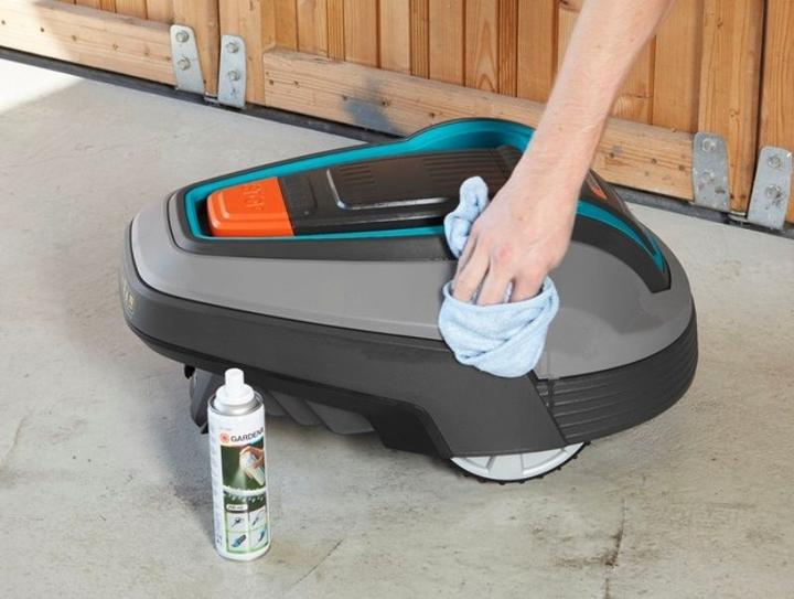 Actual product image Gardena Maintenance and cleaning set 4067-20 (Mowing robot, Robot mower installation)