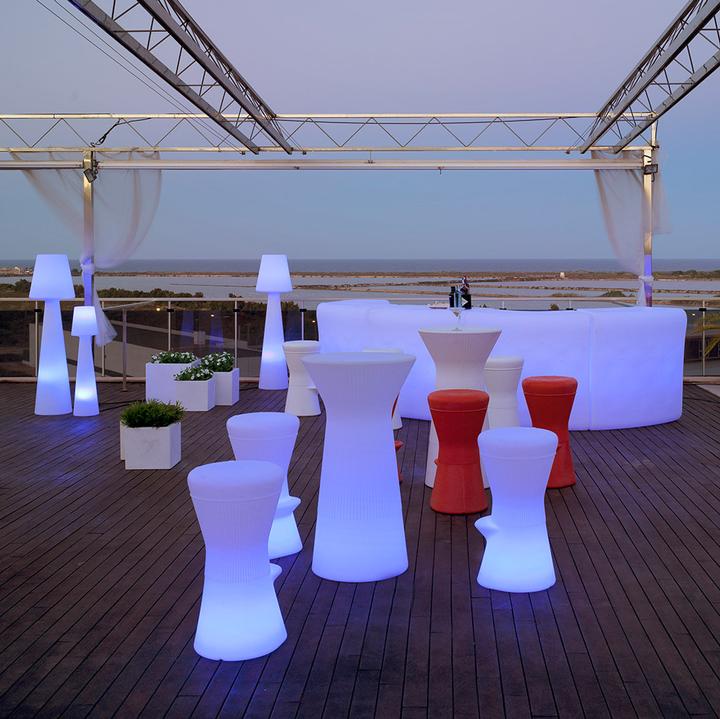 Immagine prodotto Newgarden CORFU 74 LED Sgabello Solare 40cm + RGB, Batteria, Controllo Remoto Interno ed Esterno IP65 (45 lm, IP65)