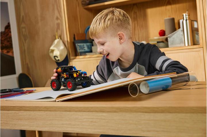 Actual product image LEGO Monster Jam Grave Digger Feuer und Eis (LEGO Technic)