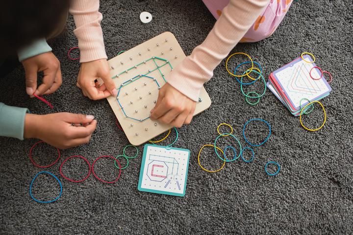 Produktbild BS Geoboard (Deutsch, Französisch, Italienisch, Englisch)