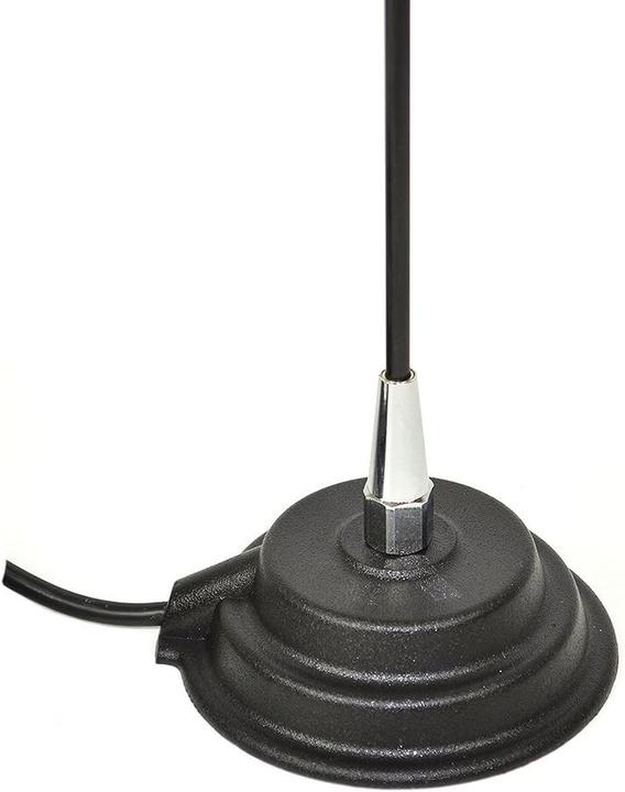 Actual product image PNI Escort HP 62 CB radio package and Extra 40 antenna with magnet included in the scope of delivery