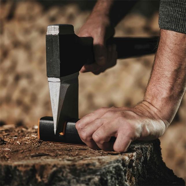 Produktbild Fiskars Axt- und Messerschärfer