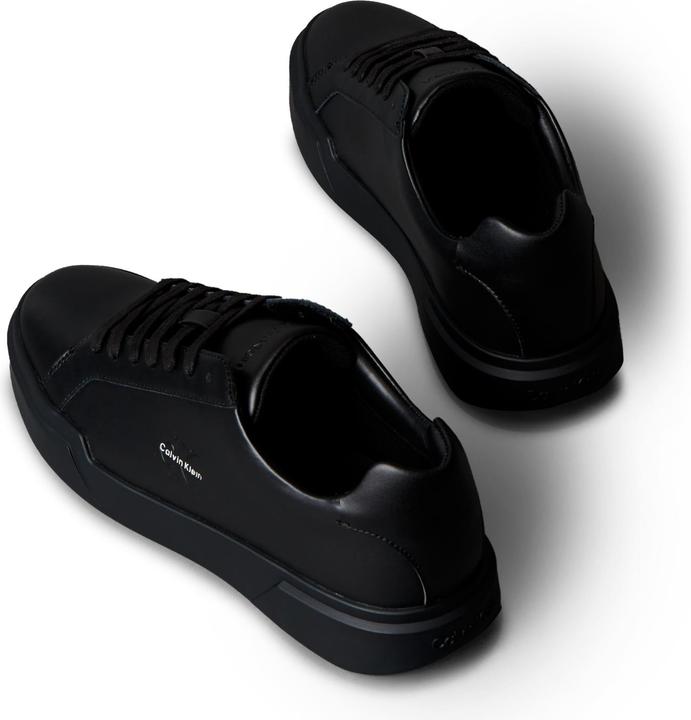 Image du produit Calvin Klein Basket à Semelle Épaisse avec Lacets (43)