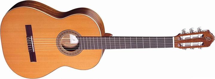 Actual product image Ortega Traditional Series R220 Classical Guitar (Classical guitar, Back and sides: Mongoy wood, Edgings: Maple, Fingerboard: Rosewood, Neck: Mahogany, Top: Solid North American cedar)