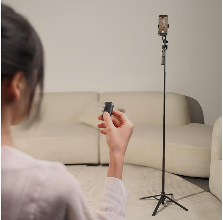 Actual product image Ulanzi TT23 Auto Tracking Selfie Stick Tripod (Metal)