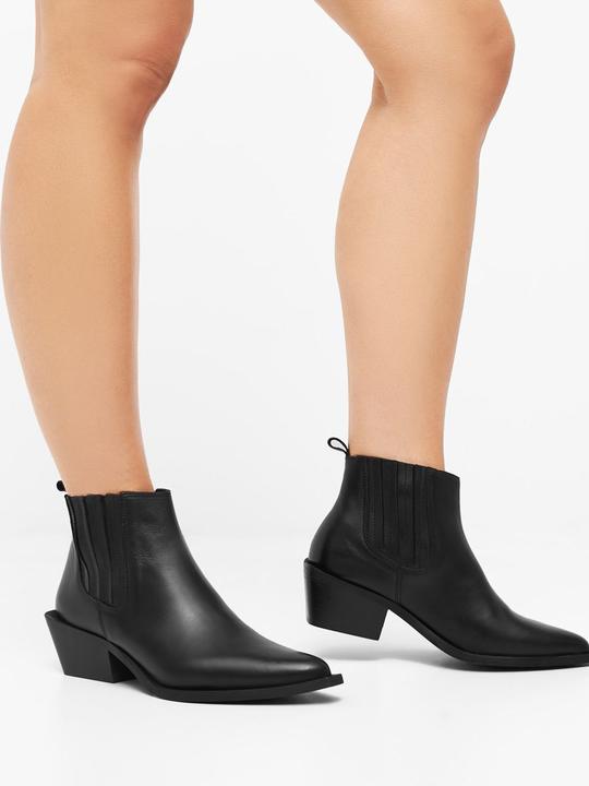 Actual product image Bianco Cowboy boots (39)