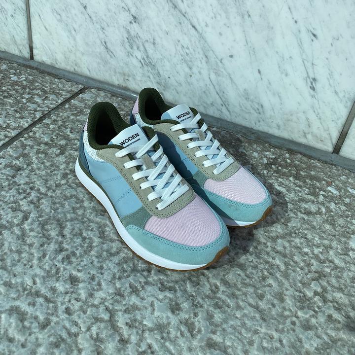 Actual product image Woden Sneaker Ronja (37)