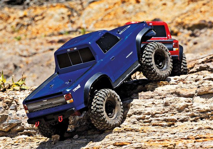 Immagine prodotto Traxxas Trx-4 Sport 4x4 Blau 1/10 Scale-Crawler Rtr Brushed, Clipless, Ohne Akku Und Ladegerät (RTR pronto all'uso)