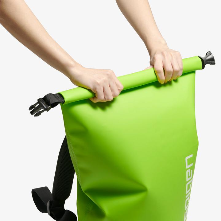 Image du produit Spigen Aqua Shield A631 sac imperméable 30 l - vert (30 l)