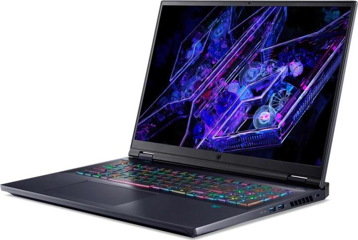 Actual product image Acer Predator Helios 18 (18", 2000 GB, 32 GB, DE, Intel Core i9-14900HX)