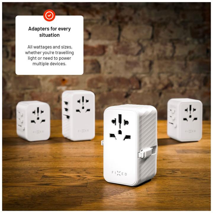 Actual product image Fixed Voyager World Adapter, 3xUSB-C/1xUSB, GaN, 120W, white