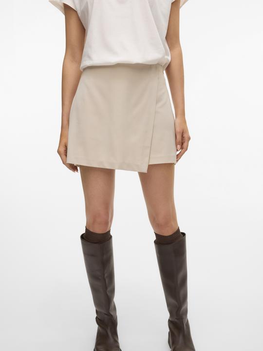 Actual product image Vero Moda Vmmelina Hw Short Skort Solid Noos (M)