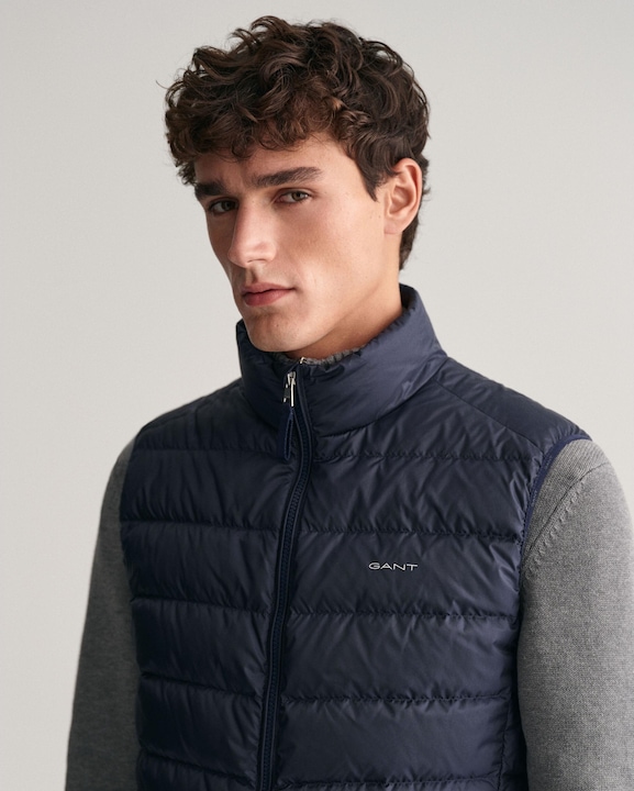 Produktbild GANT Light Down Vest (XL)