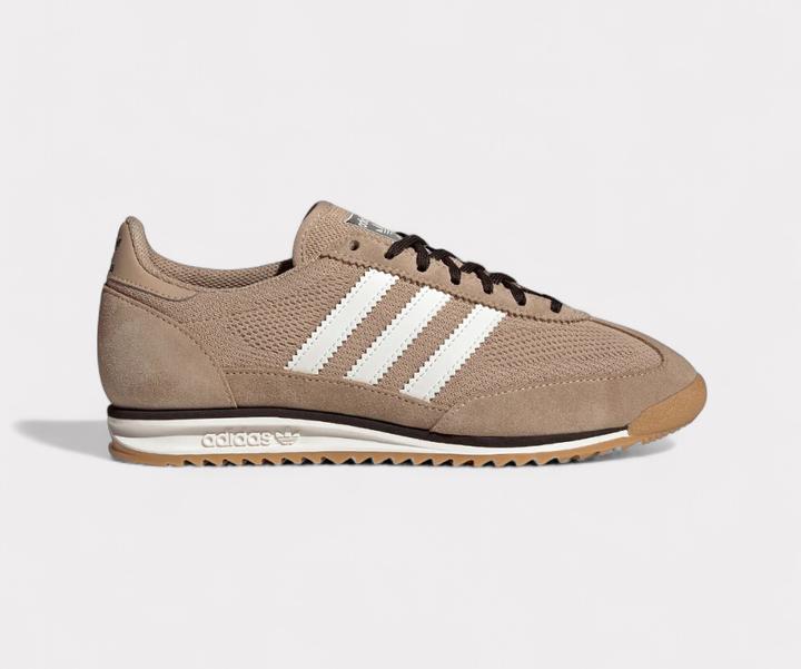 Blanc cassé, Gomme, sandstone chaud