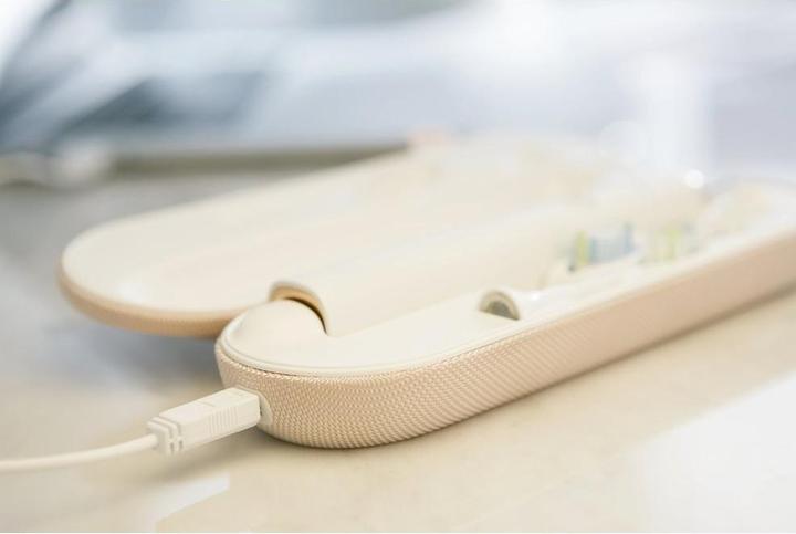 Immagine prodotto Philips Sonicare DiamondClean (Spazzolino sonico)