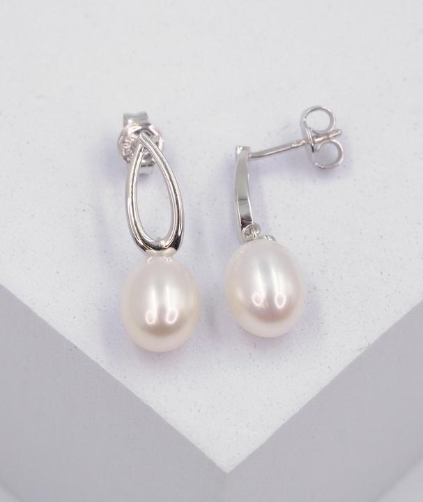 Actual product image Muau Earrings (750, 14 carat platinum)