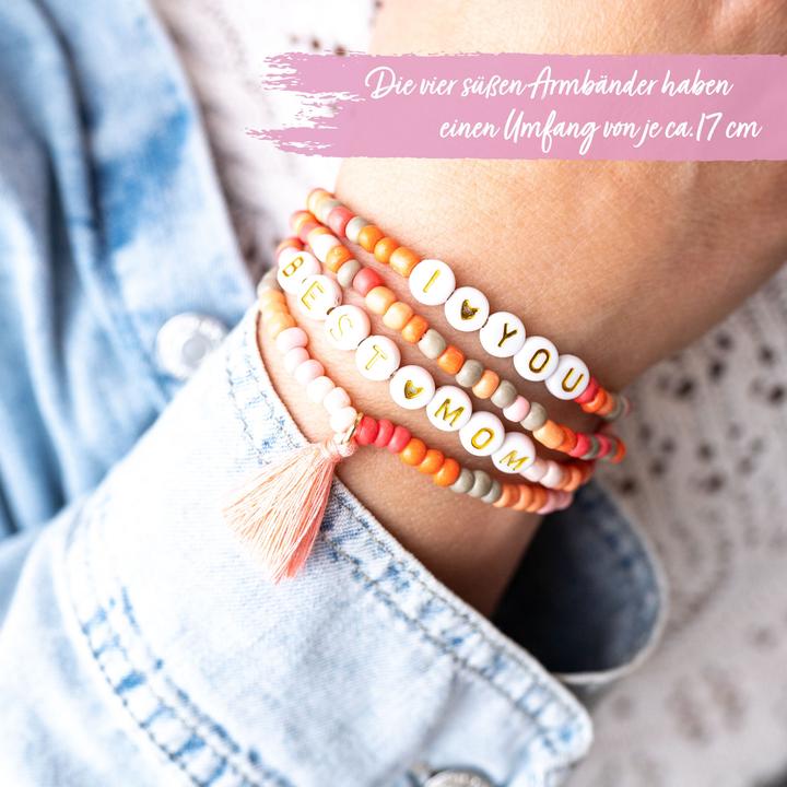 Produktbild Papierdrachen 4 Perlenarmbänder – I LOVE YOU und BEST MOM (Kunststoff, Stoff, Gummi)