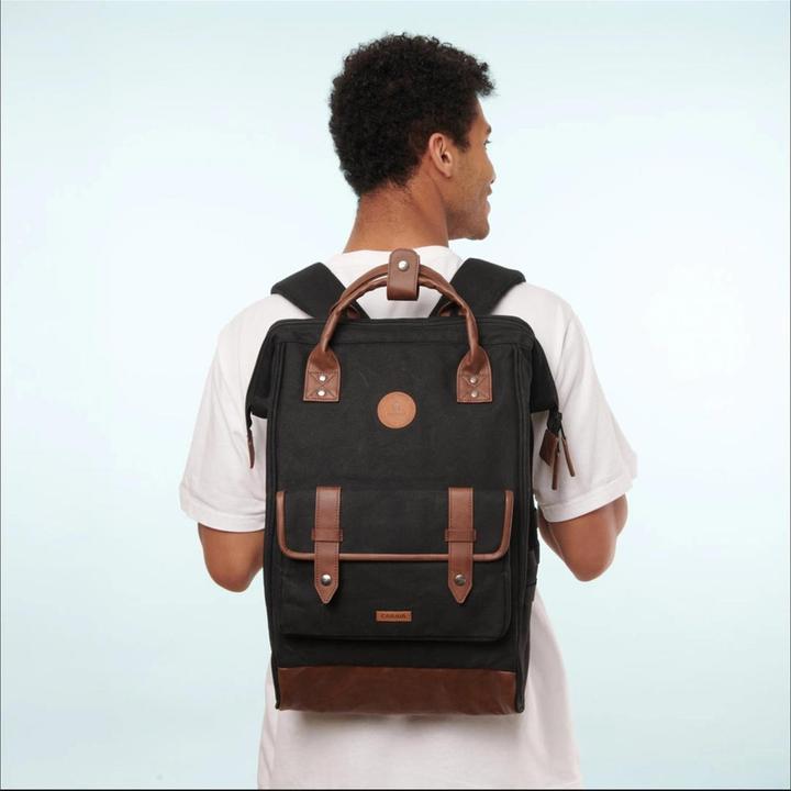 Actual product image Cabaïa Adventurer Large