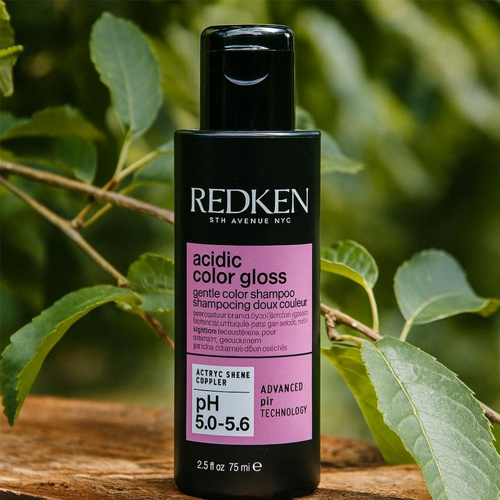 Actual product image Redken Acidic Colour Gloss (300 ml, Liquid shampoo)
