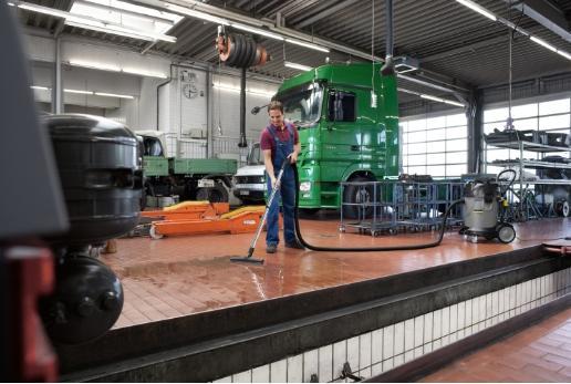 Immagine prodotto Kärcher Professional NT 70/2 (Aspirapolvere a umido e a secco)