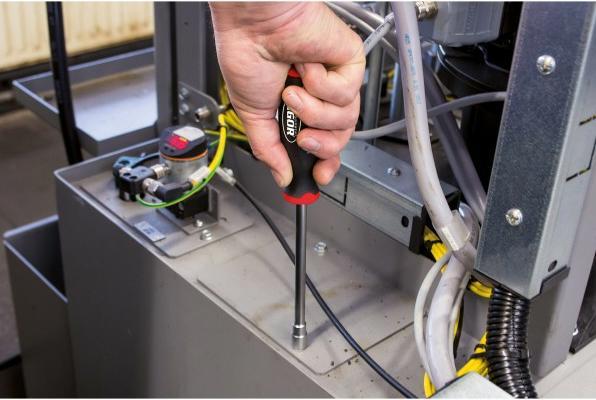 Image du produit Vigor Tournevis hexagonal à douille ∙ V4223 ∙ Profil extérieur hexagonal ∙ 10 mm (Hexagone externe)