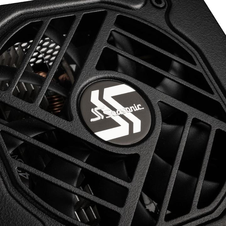 Actual product image Seasonic Focus SGX (750 W)