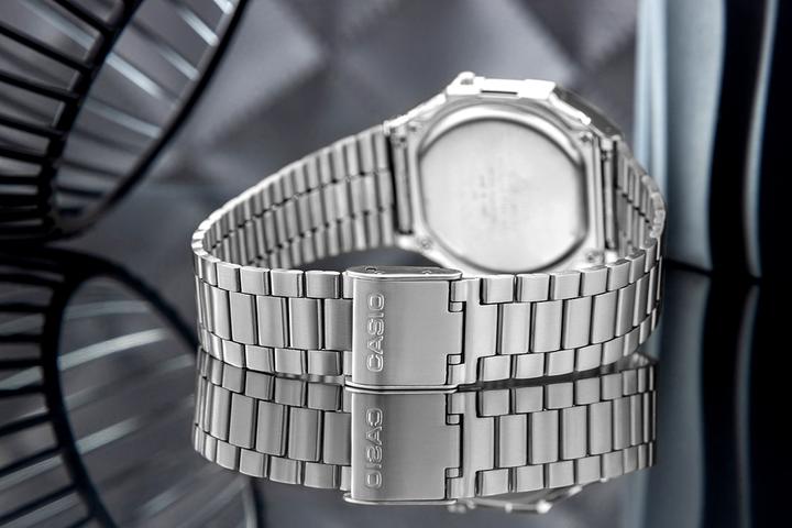 Image du produit Casio Retro Vintage - A168WA-1W (Montre numérique, 34 mm)