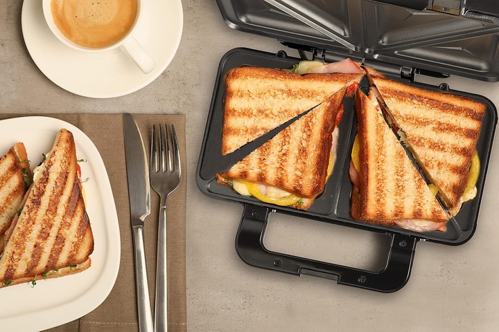 Actual product image Bestron XL sandwich maker