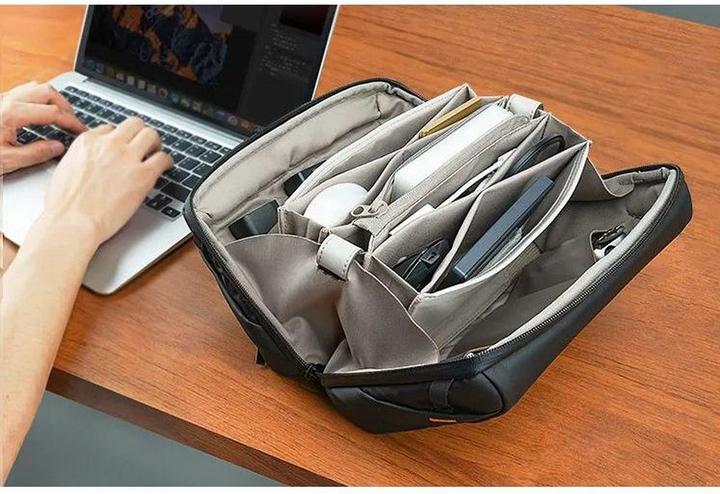 Actual product image Fotopro BN 2316 Camera Pouch Black