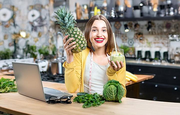 Actual product image Apexel 2 in 1 Wireless Microphone APL-MIC008 Type C