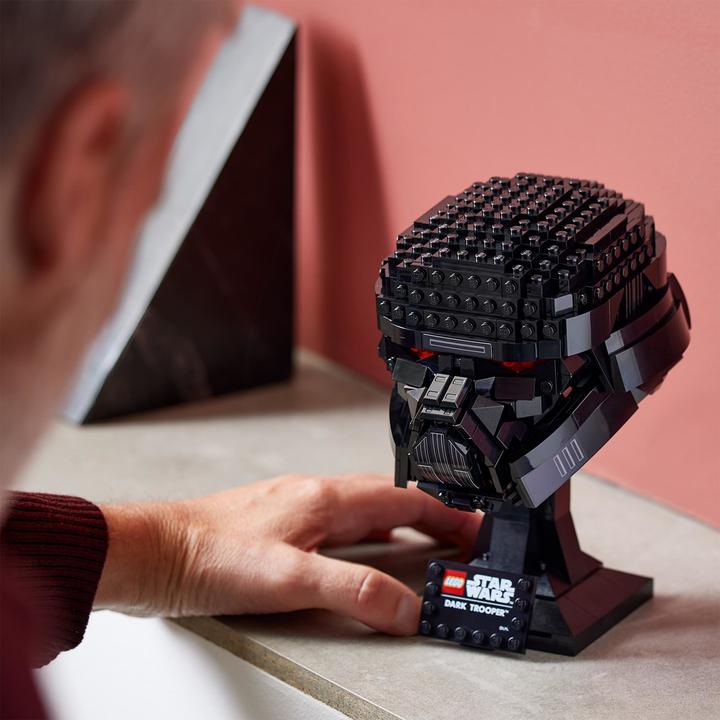 Actual product image LEGO Dark Trooper Helmet (75343, LEGO Star Wars, LEGO Rare Sets)