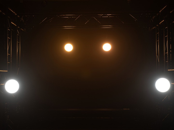 Actual product image FutureLight PRO Slim Strobe SMD 840 WW