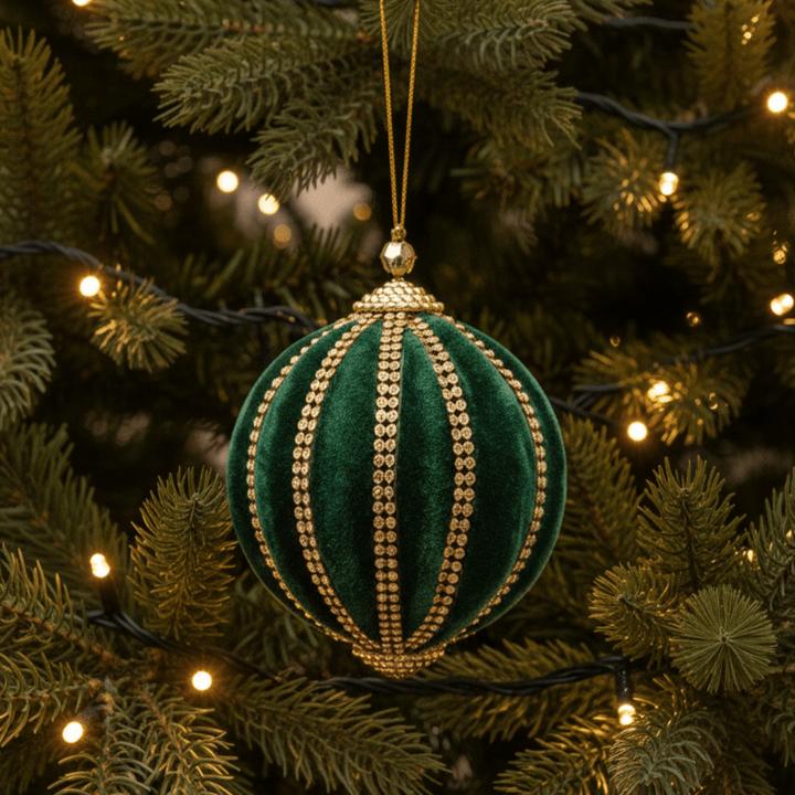 Actual product image Mon Chouchou Weihnachtskugel Samt grün