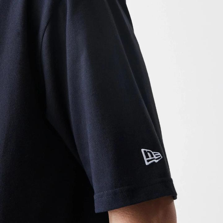 Actual product image New Era Essentials (M)